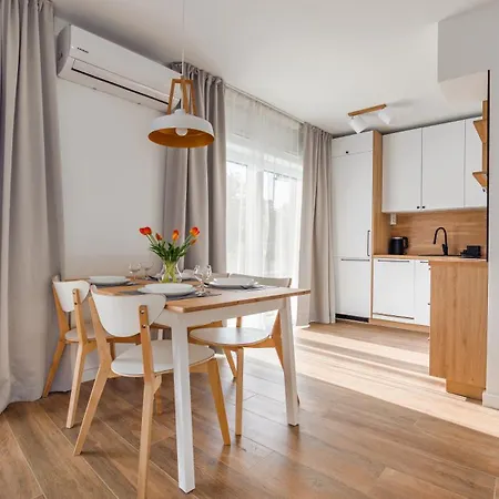 Polwysep Dziwnow, Sun & Snow *