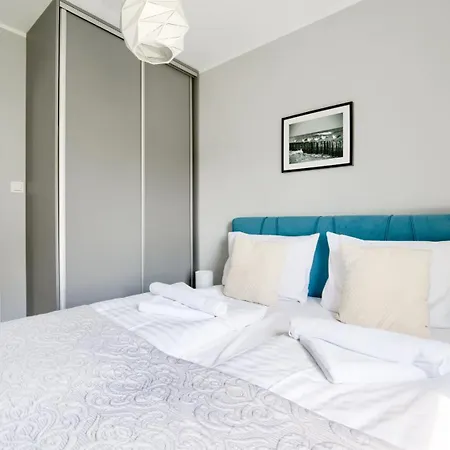 Polwysep Dziwnow, Sun & Snow