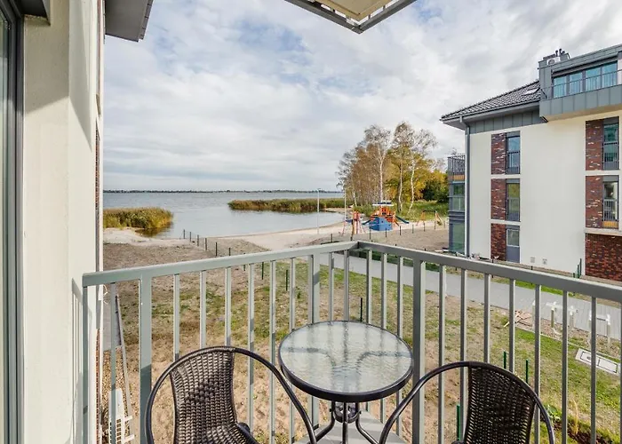 Polwysep Dziwnow, Sun & Snow